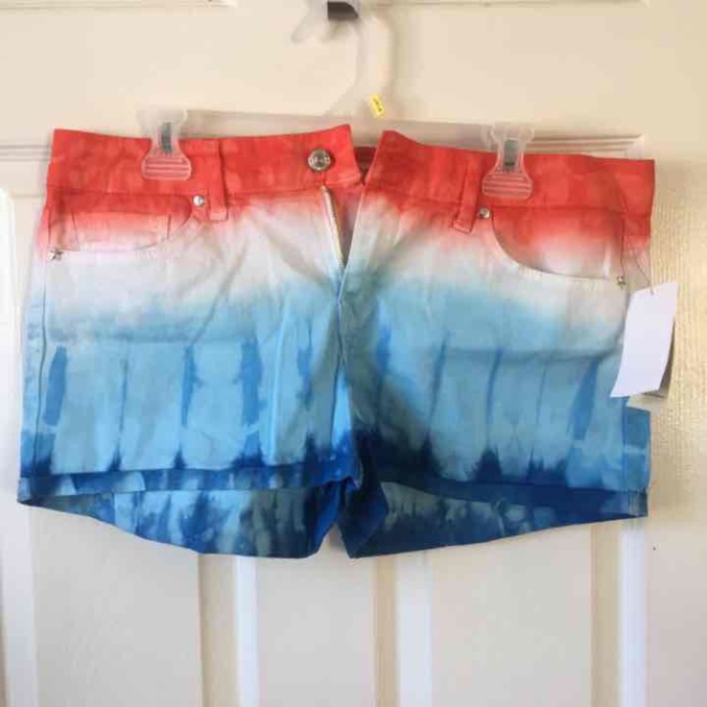 L.e.i. Shorts!