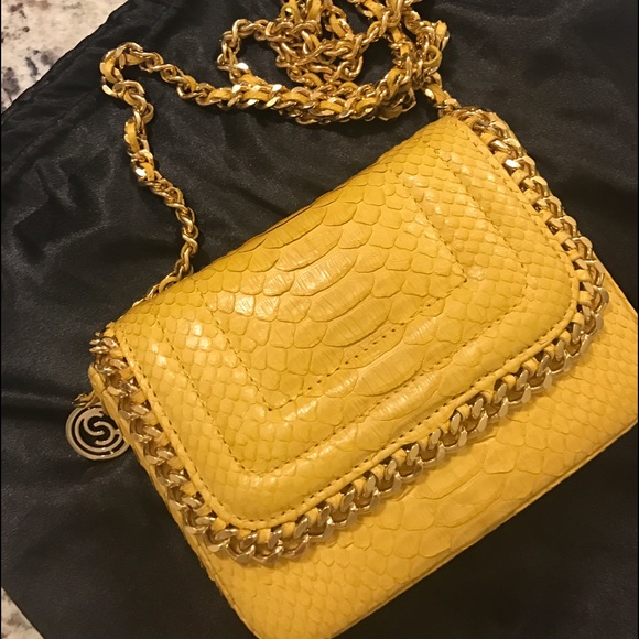 💛Yellow Python Handbag💛 - Picture 2 of 3