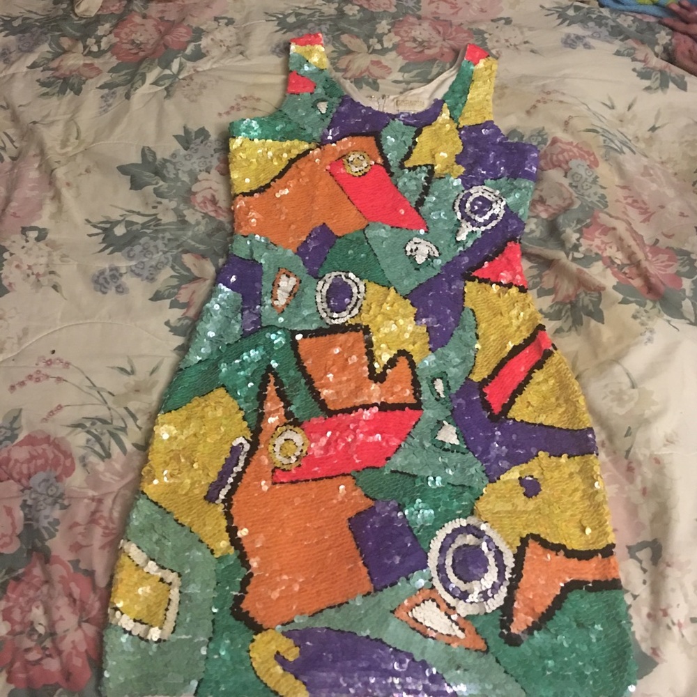 Dress - Picture 1 of 2