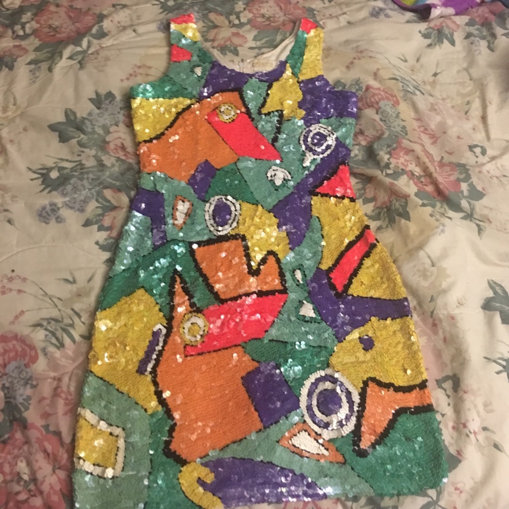 Dress - Picture 2 of 2