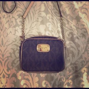 Michael Kors small cross body