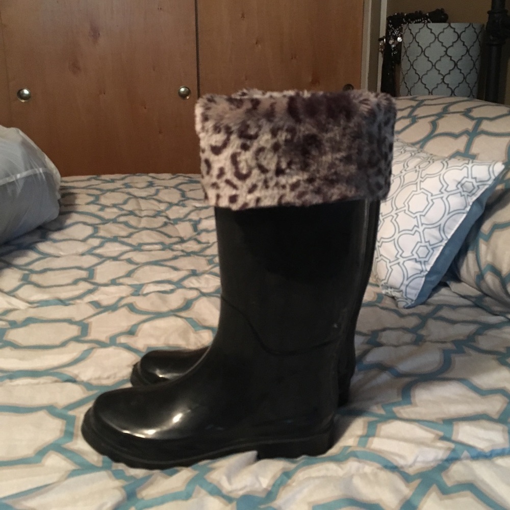 Rain boots
