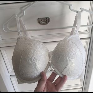 Victoria's Secret "miraculous plunge" bra. 36C