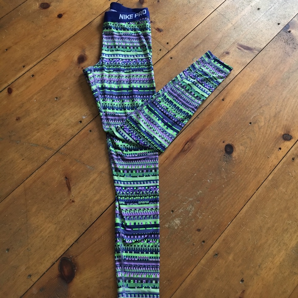 Nike Pro Never worn dri-fit leggings