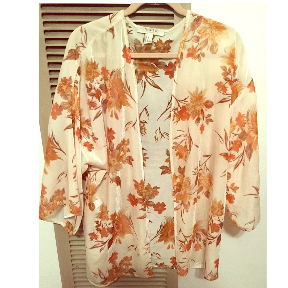 Short velvet floral kimono final price