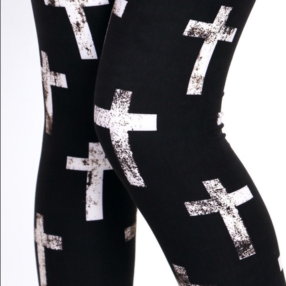 BNWT Black Cross Leggings