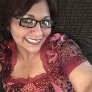 Meet your Posher, Linda