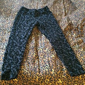Xhilaration black velvet stretch pants  size L