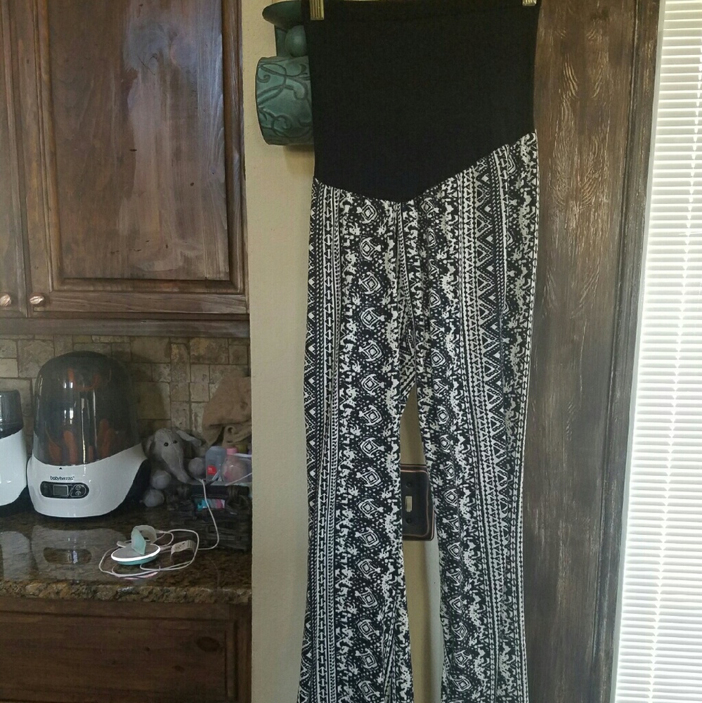 Medium motherhood maternity pants