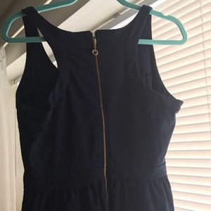 navy dress with zipper back AND pockets 🎉SALE
