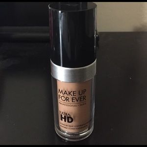 Make Up For Ever Ultra HD foundation