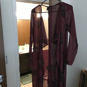 Forever 21 Black & Red Kimono