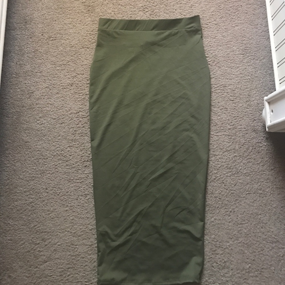 Midi skirt