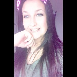 Meet your Posher, Alyssa