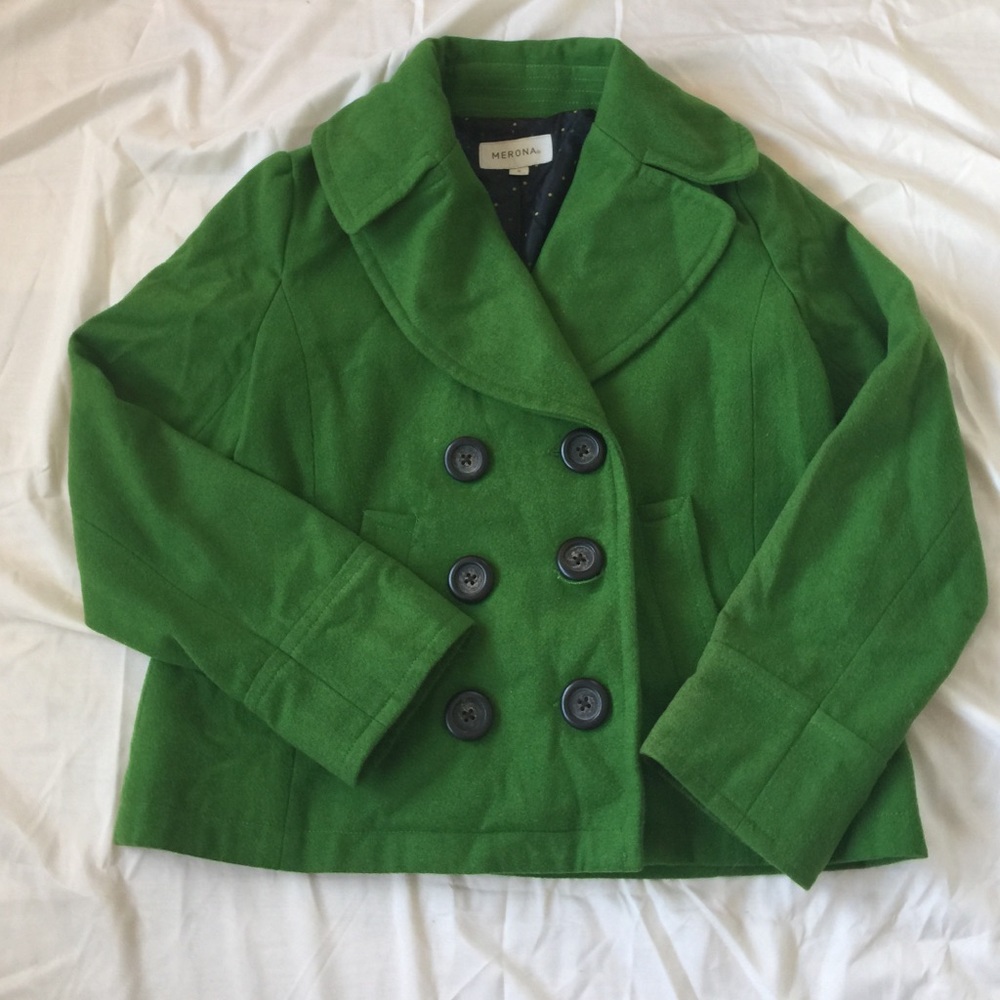 Green pea coat