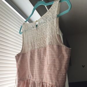 Elle dress, pink and white 🎉SALE