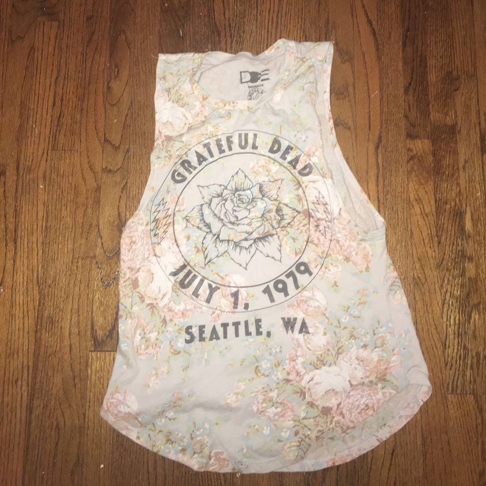 Grateful Dead tank. Barely worn, great condition