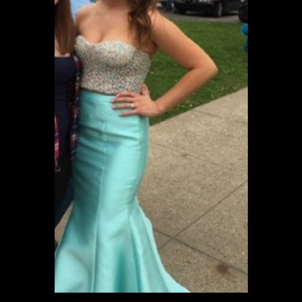 Would love for someone else to wear it