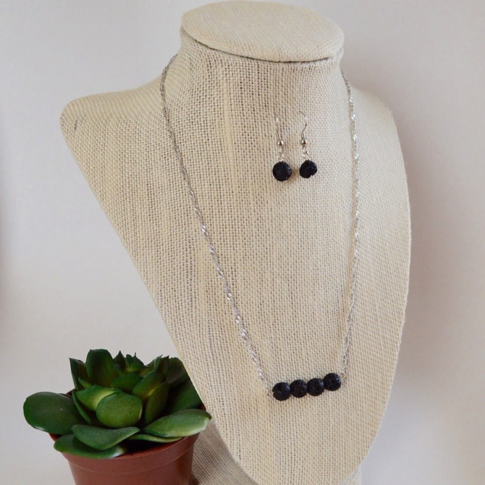 Silver Essential Oil Diffuser Set