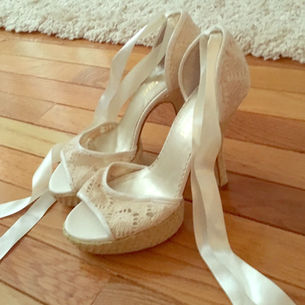 Colin Stuart heels from Victoria secret,