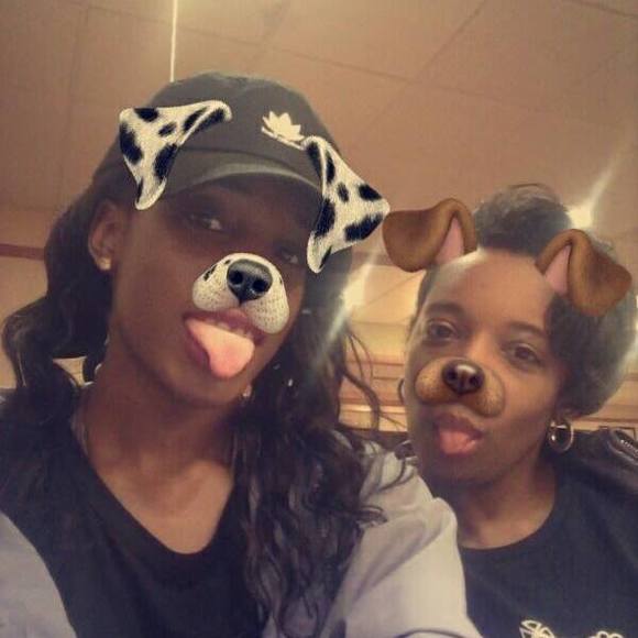 Meet your Posher, Miara - Picture 1 of 1