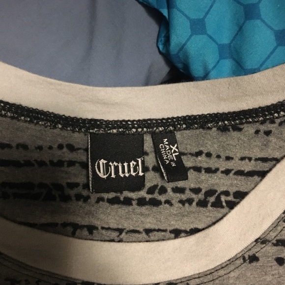 Cruel Girl tshirt - Picture 4 of 4