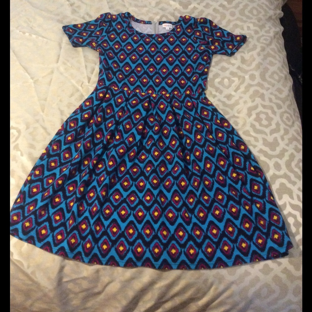 LuLaRoe Amelia