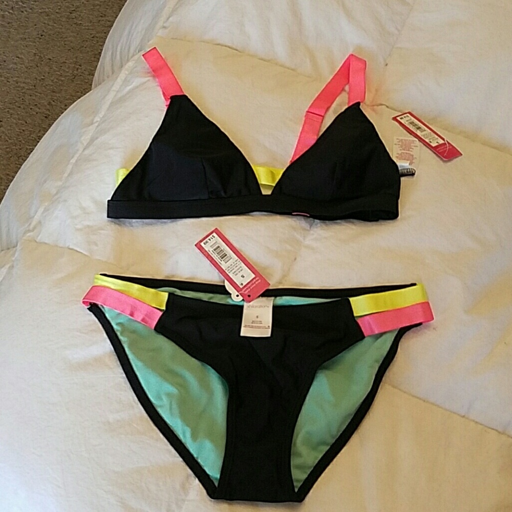Xhilaration swim suit