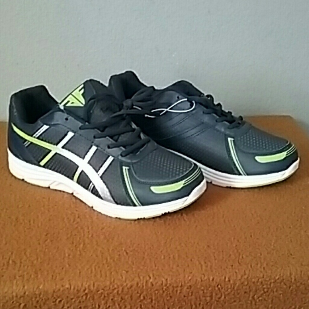 Active Flex Sneakers
