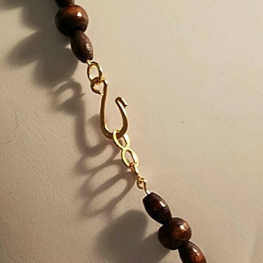 Necklace - Picture 2 of 2