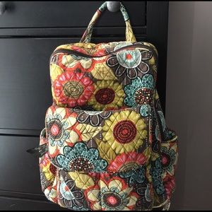 *On HoLD*Vera Bradley backpack