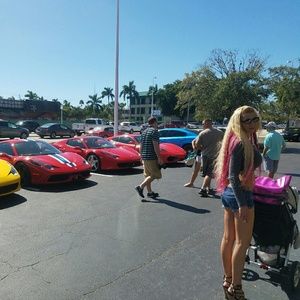 Meet your Posher, Nora