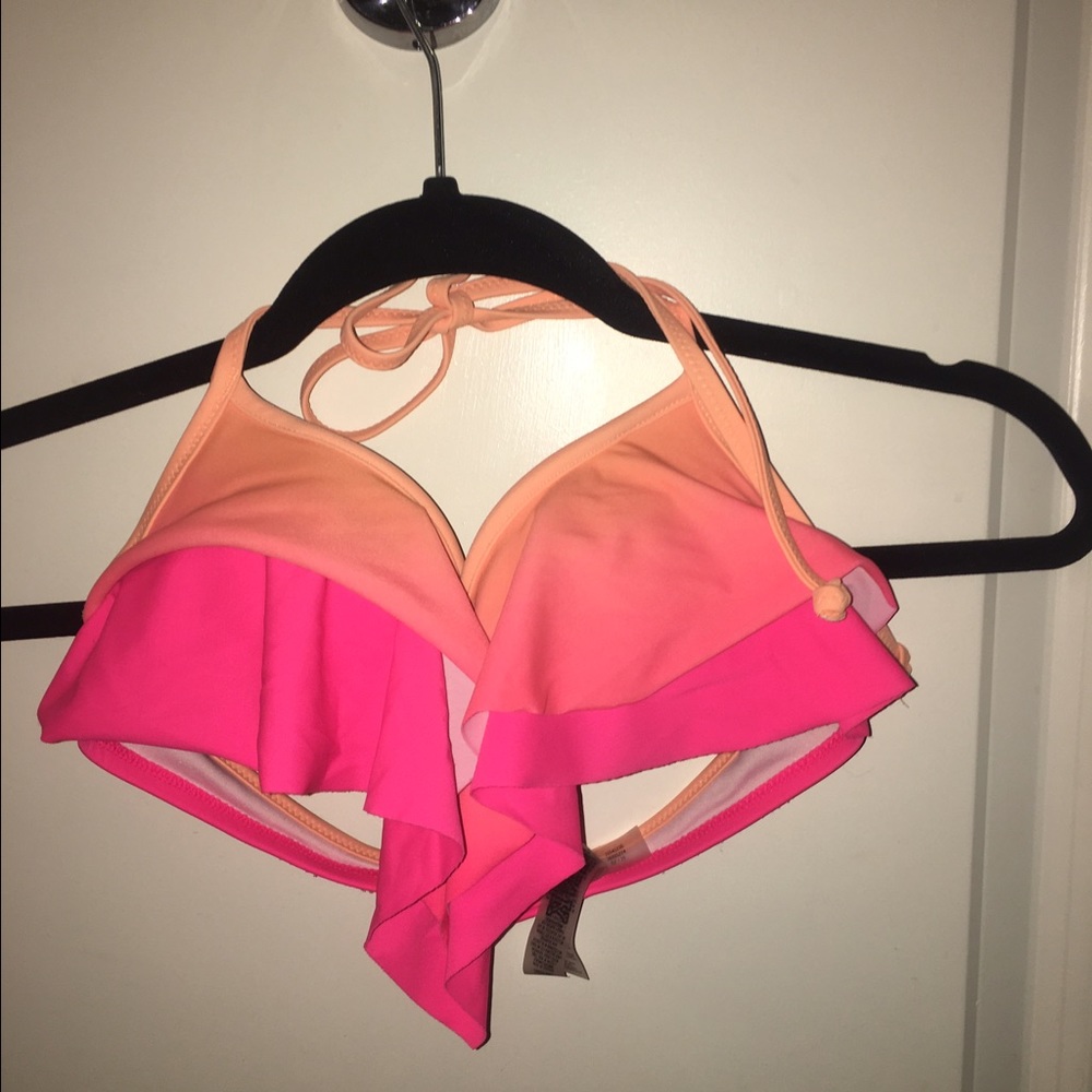 NWOT Victoria's Secret PINK Flounce Push-Up Top