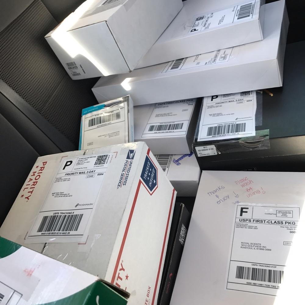 🚨📬Tracking Receipts📬🚨 - Picture 2 of 4