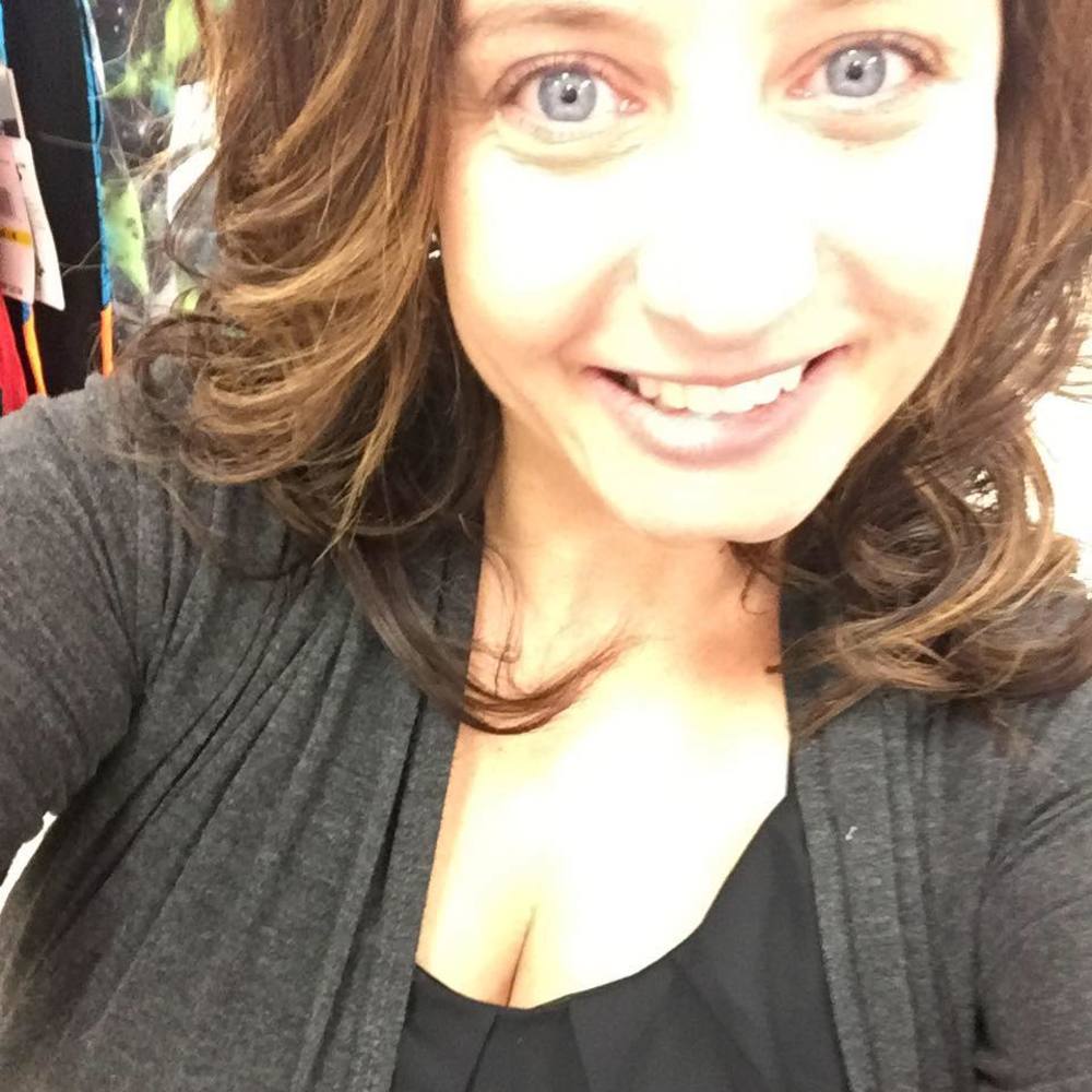 Meet your Posher, Kelly