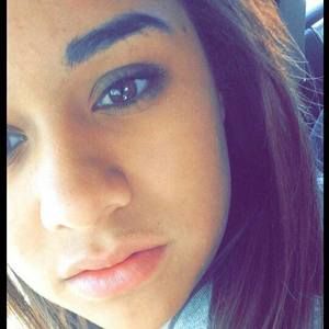 Meet your Posher, Mishae