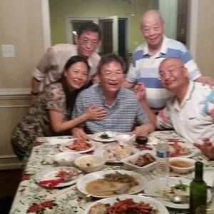 Meet your Posher, Lina