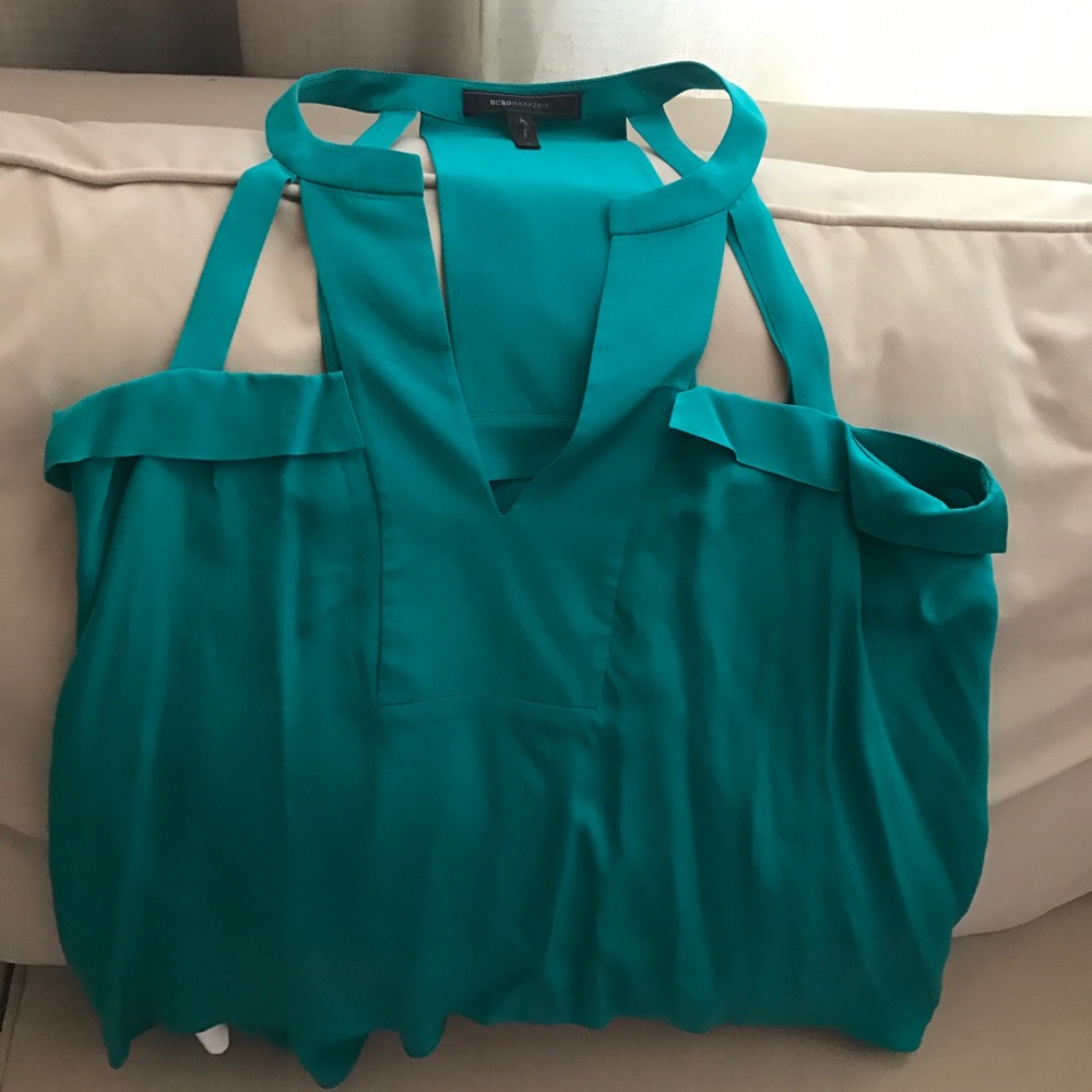 Beautiful BCBG spring/summer piece !!