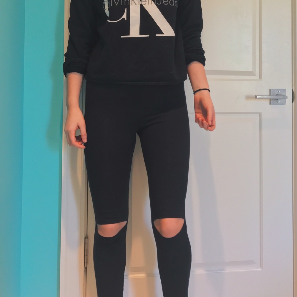 HOST PICK! Slit Leggings - Picture 2 of 5