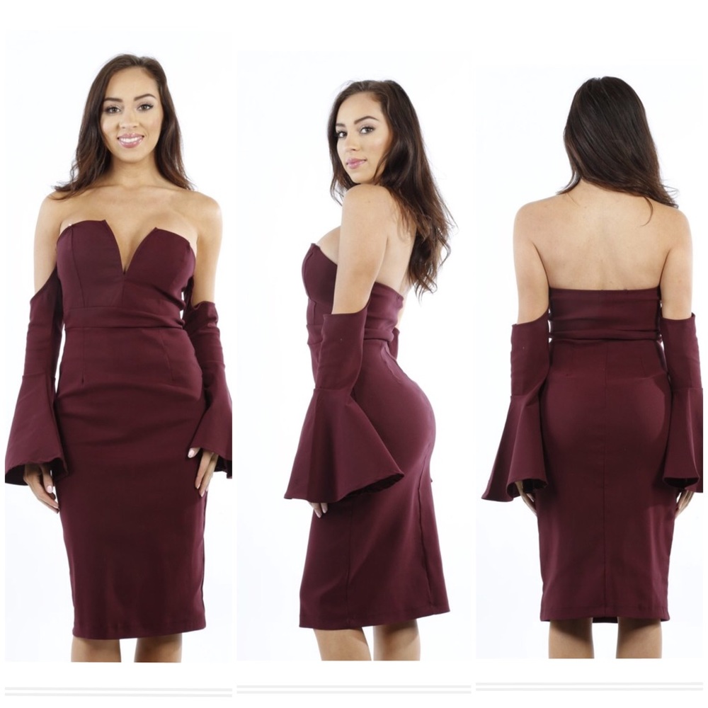 Wine dress with bell sleeve arms