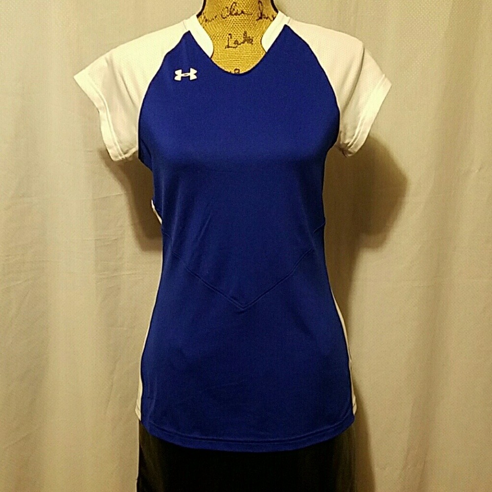Under Armour top!