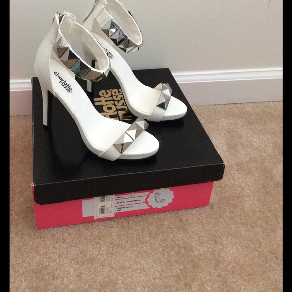 Super- studded single strap heels. - Picture 2 of 4