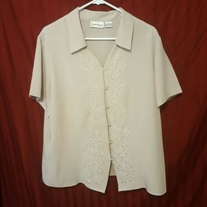 Claudia Richard blouse