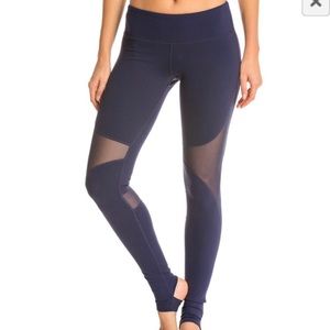 Alo Yoga Coast Leggings Navy
