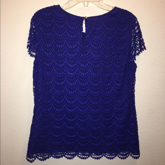 Blue lace banana Republic blouse - Picture 2 of 2