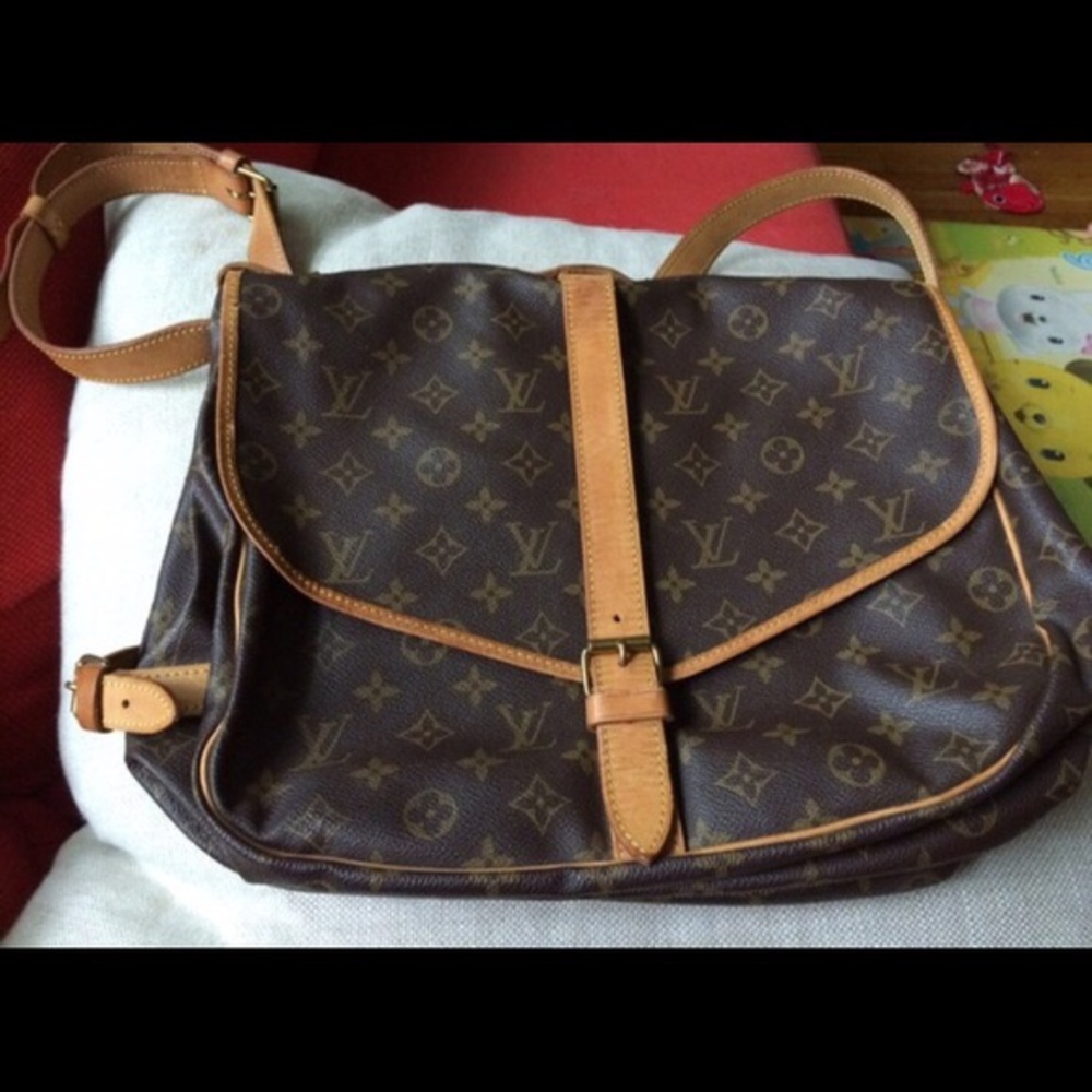 Louis Vuitton Saumer 35- authentic!