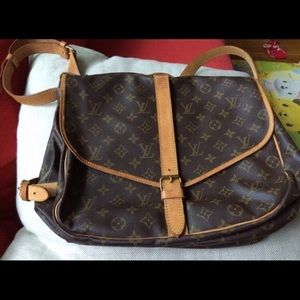 Louis Vuitton Saumer 35- authentic!