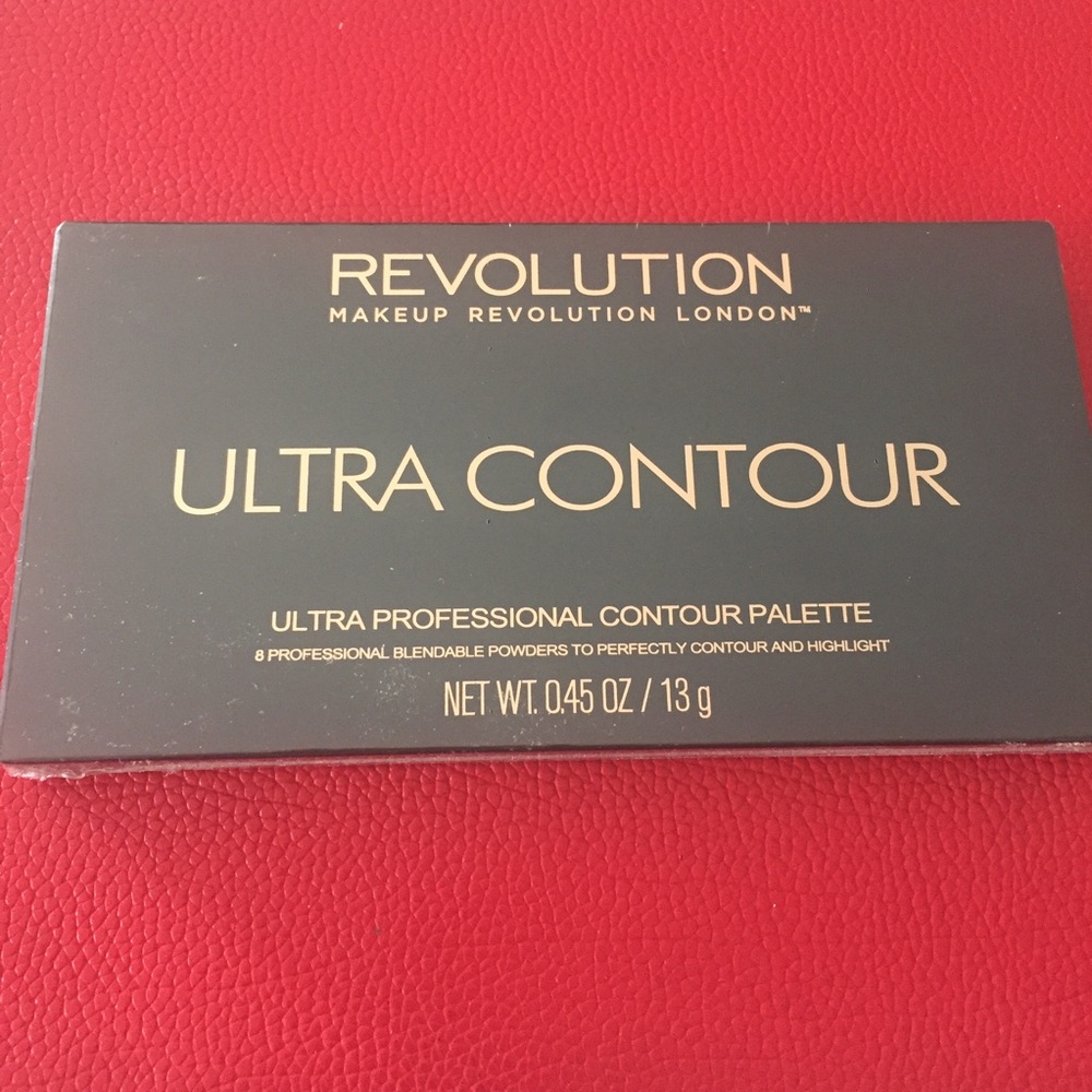 Revolution Makeup ultra Proff Contour Palette