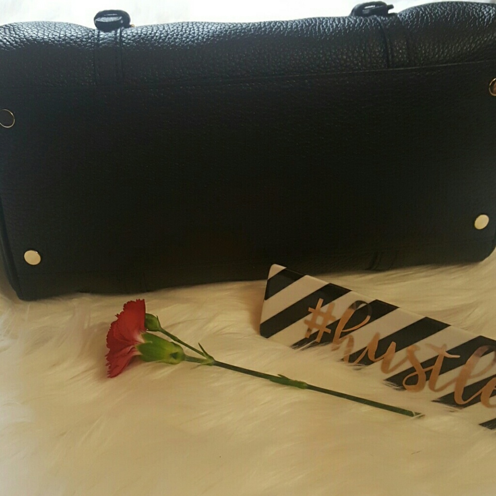 Final ⬇HPNWT*Michael Kors  Bedford Satchel - Picture 7 of 7