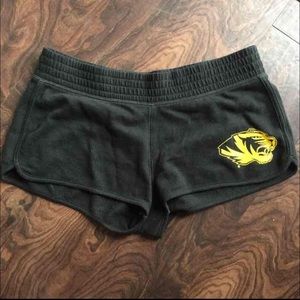 VS PINK Mizzou Tigers Black Logo Shorts size Small